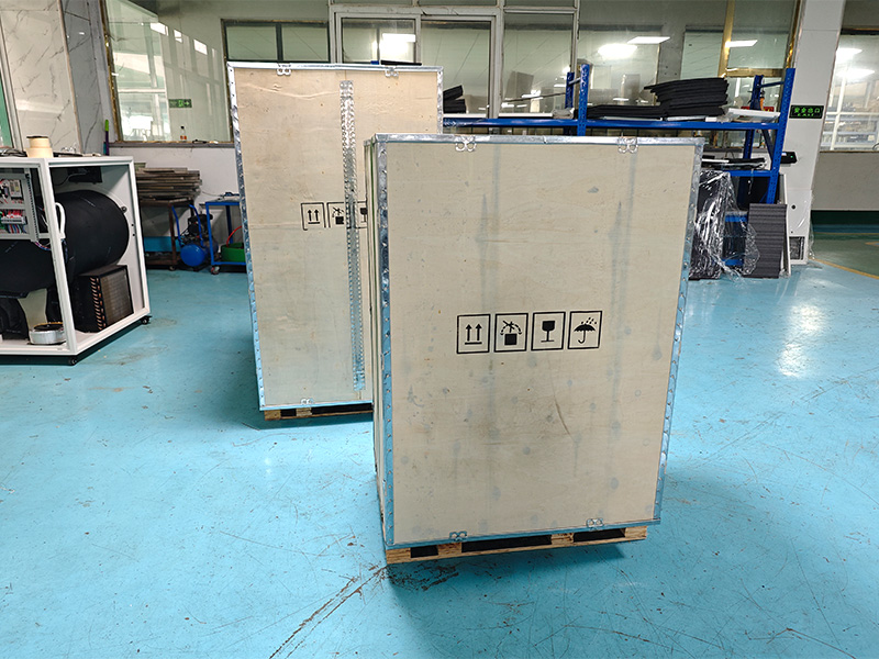 發(fā)貨現(xiàn)場2.jpg